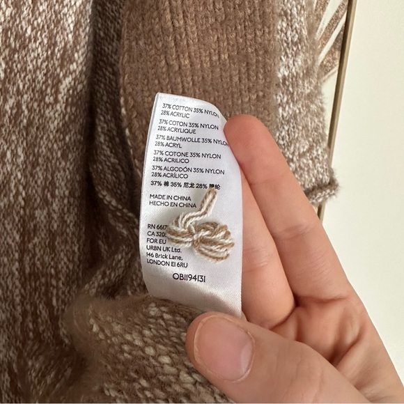 By Anthropologie Short Sleeve Oversized Slouchy Cardigan M/L - Picture 3 of 6